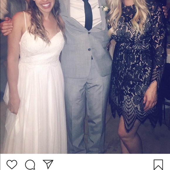 Black lace dress - Picture 5 of 5